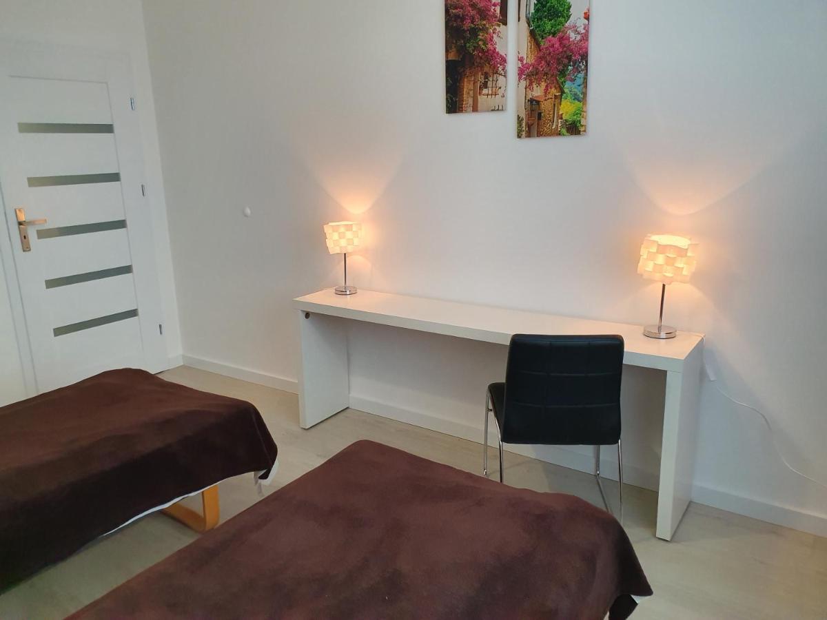 ורשה Apartament Na Lazurowej מראה חיצוני תמונה